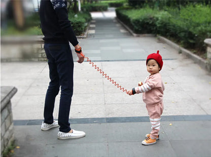 SimpleSelect.pk® Toddler Safety Wrist Link – Kids Anti-Lost Strap with 360° Rotation, Soft Double Tape Cuffs & Stainless Steel Cord | Baby Walking Safety Harnes